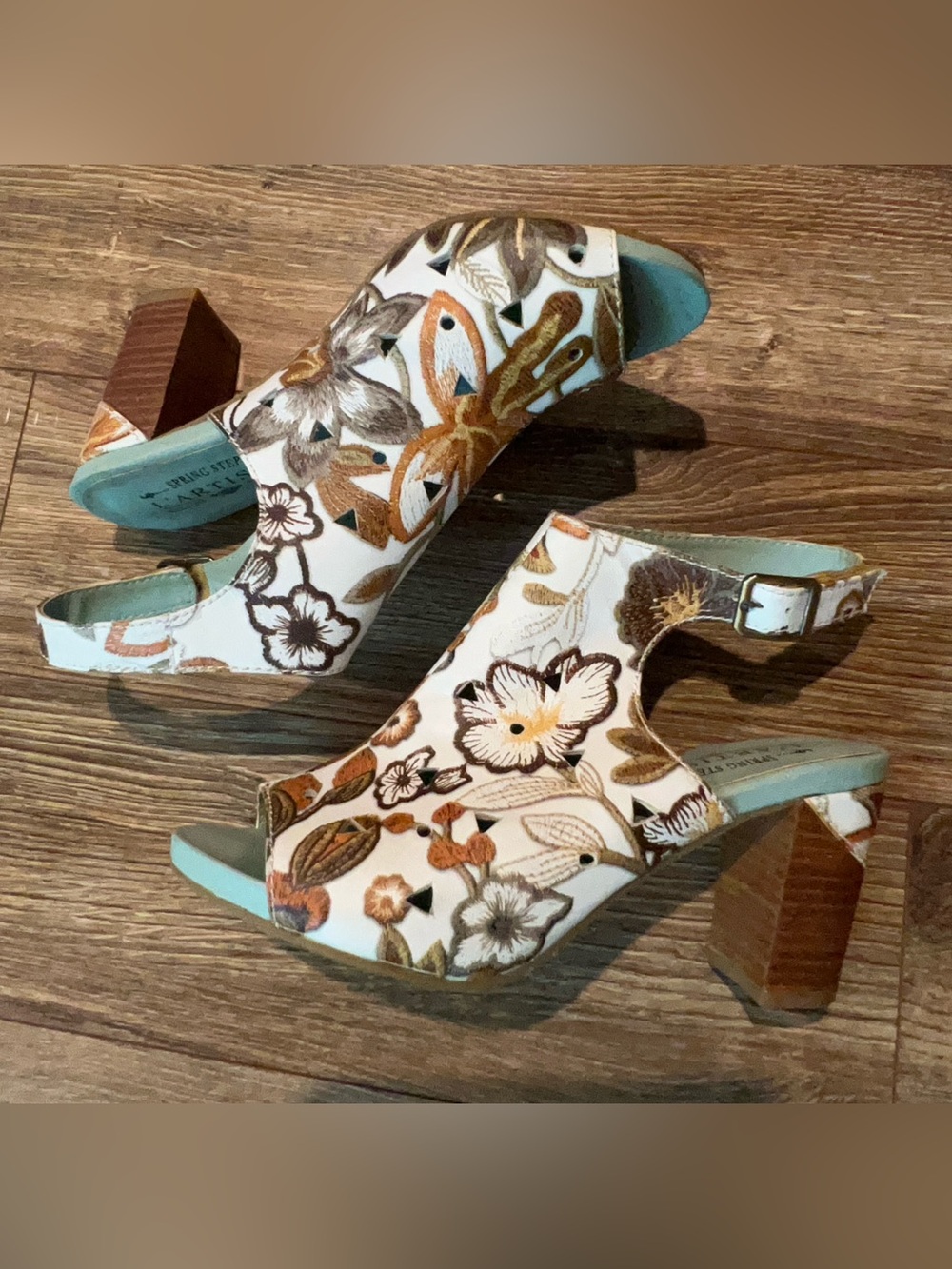 Floral Open-Toe Block Heel Sandals - White with Brown & Tan Floral Accents